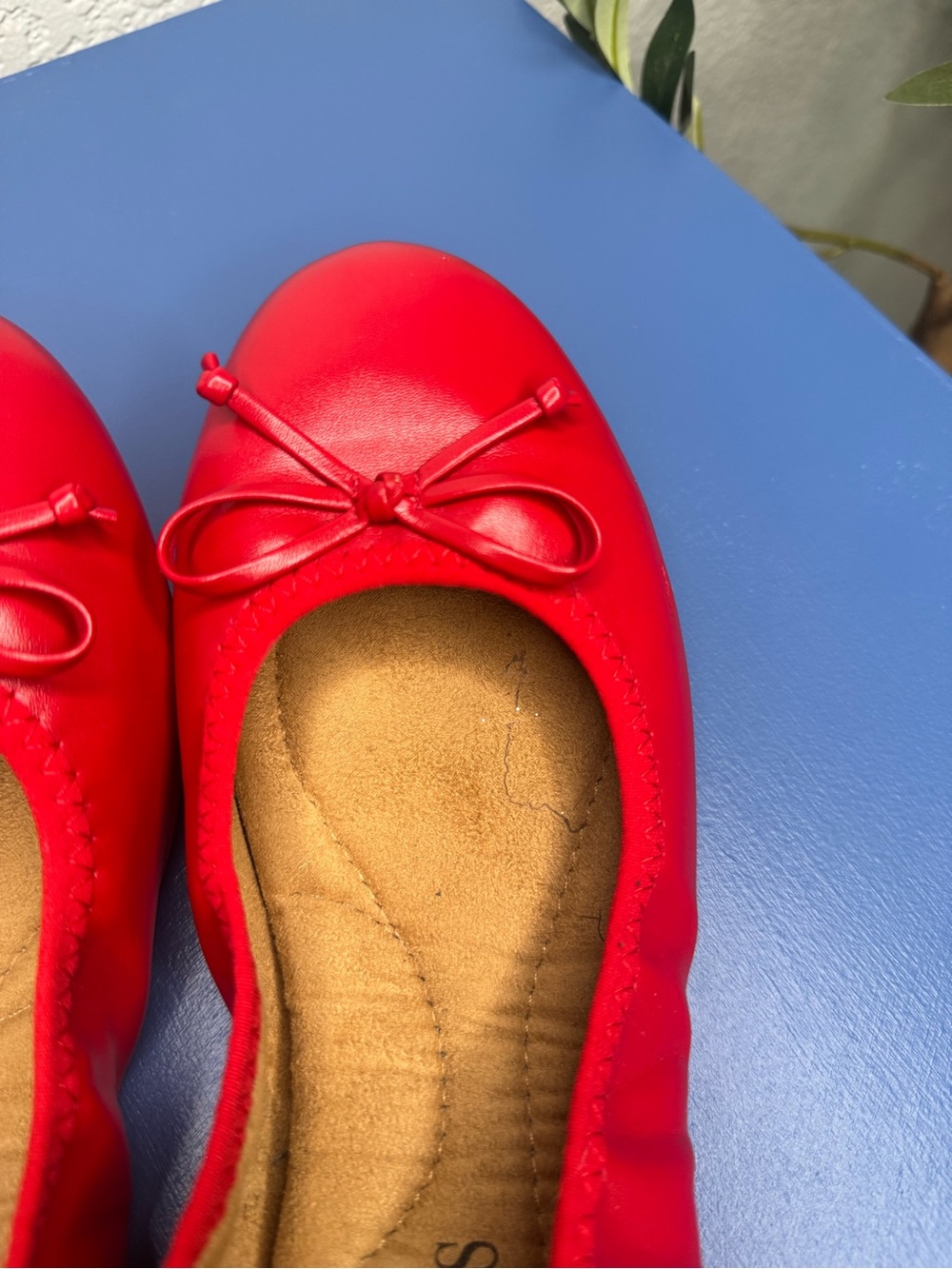 Red Ballet Flats with Bow Accent - Picture 4 of 7